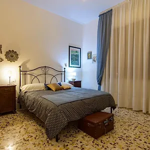 Casa Giorgiana Affittacamere Buonconvento